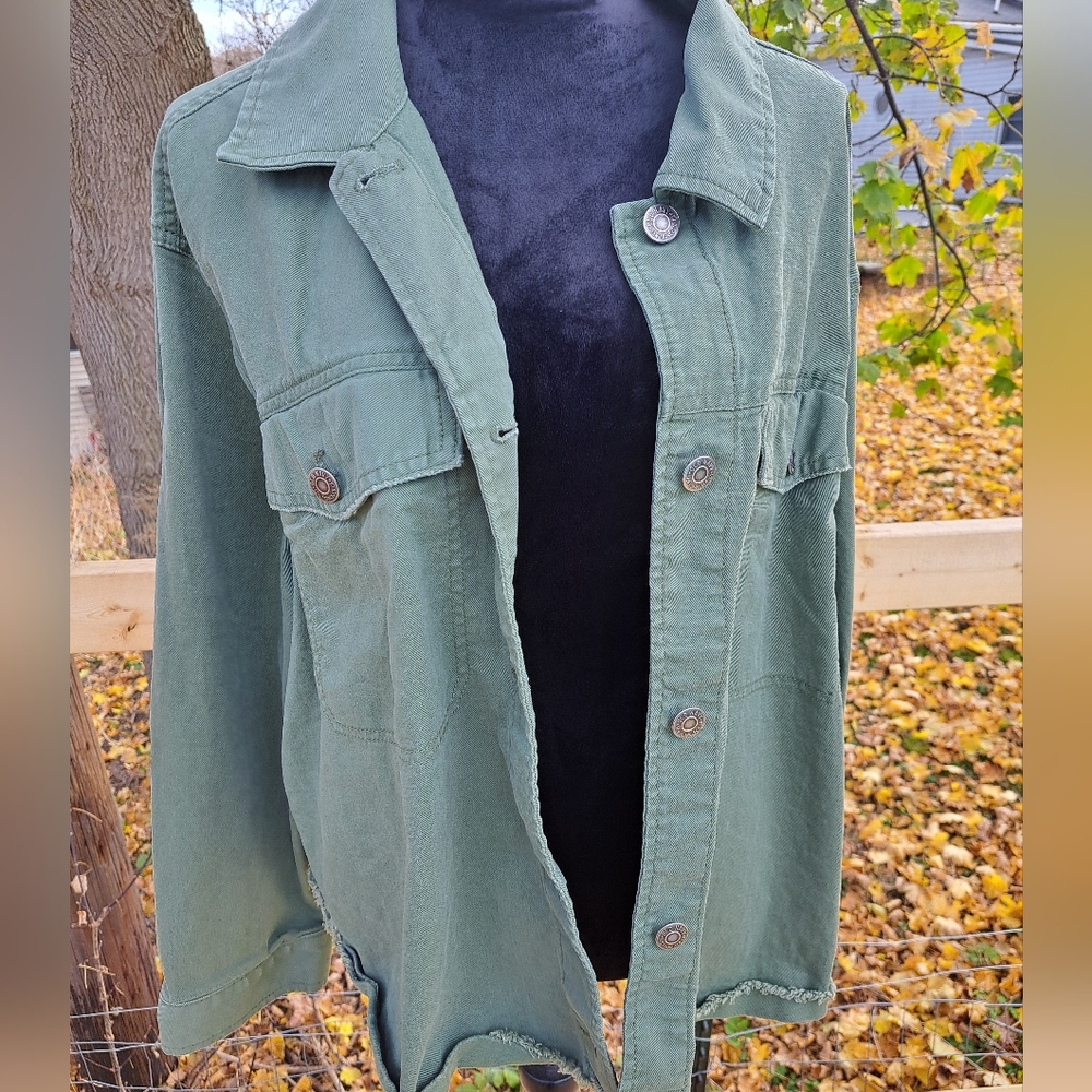 Old Navy army green trucker jacket